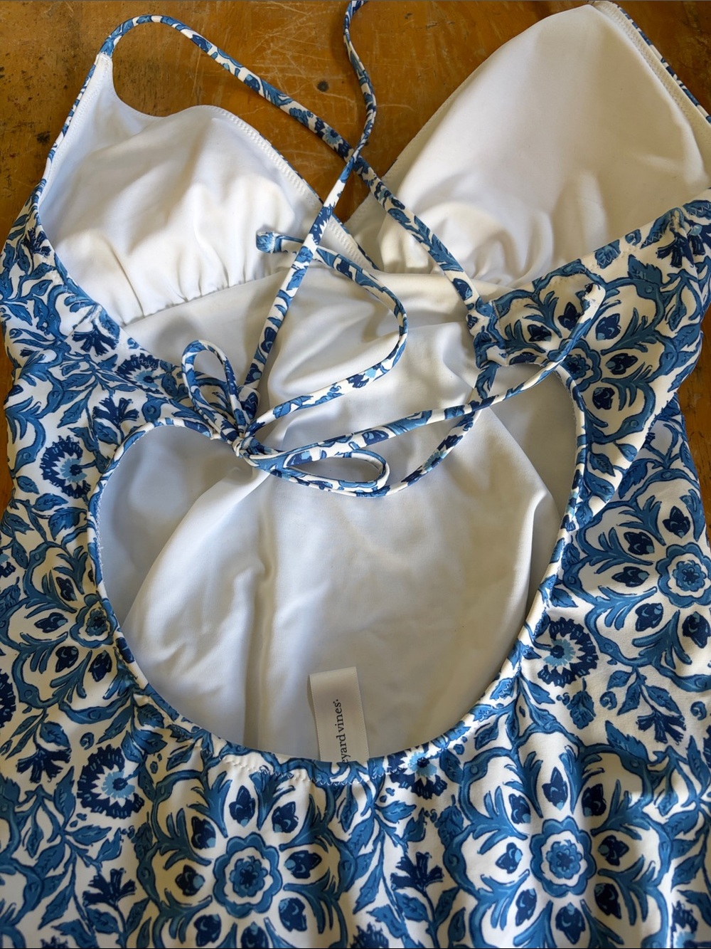 Women’s Blue Floral One-Piece Swimsuit with Crossback Straps, Padded Cups, M - Picture 5 of 11